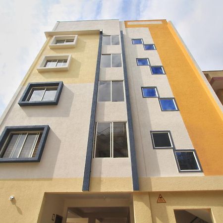 Hotel O Manu Residency Bangalore Esterno foto