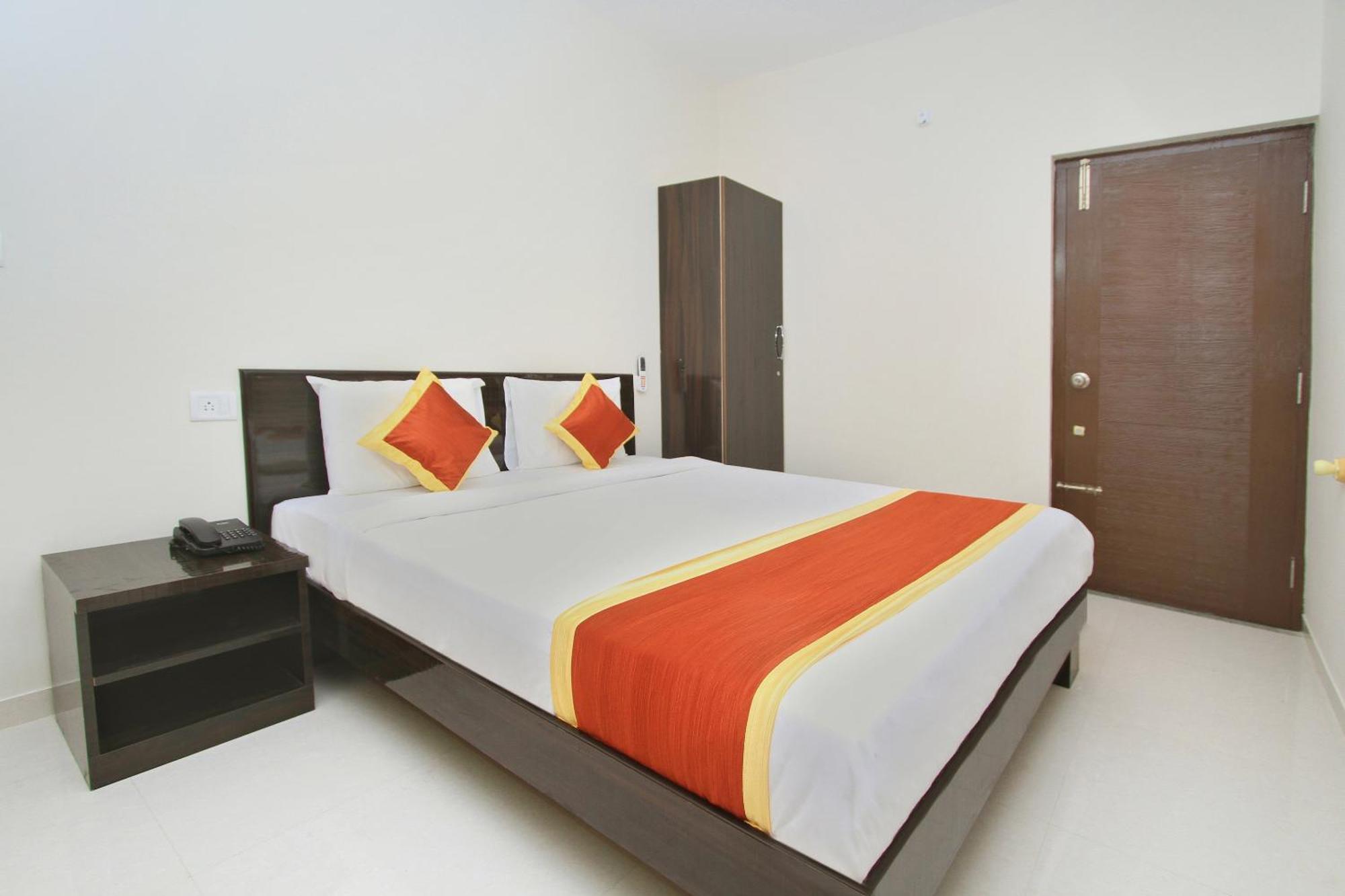 Hotel O Manu Residency Bangalore Esterno foto