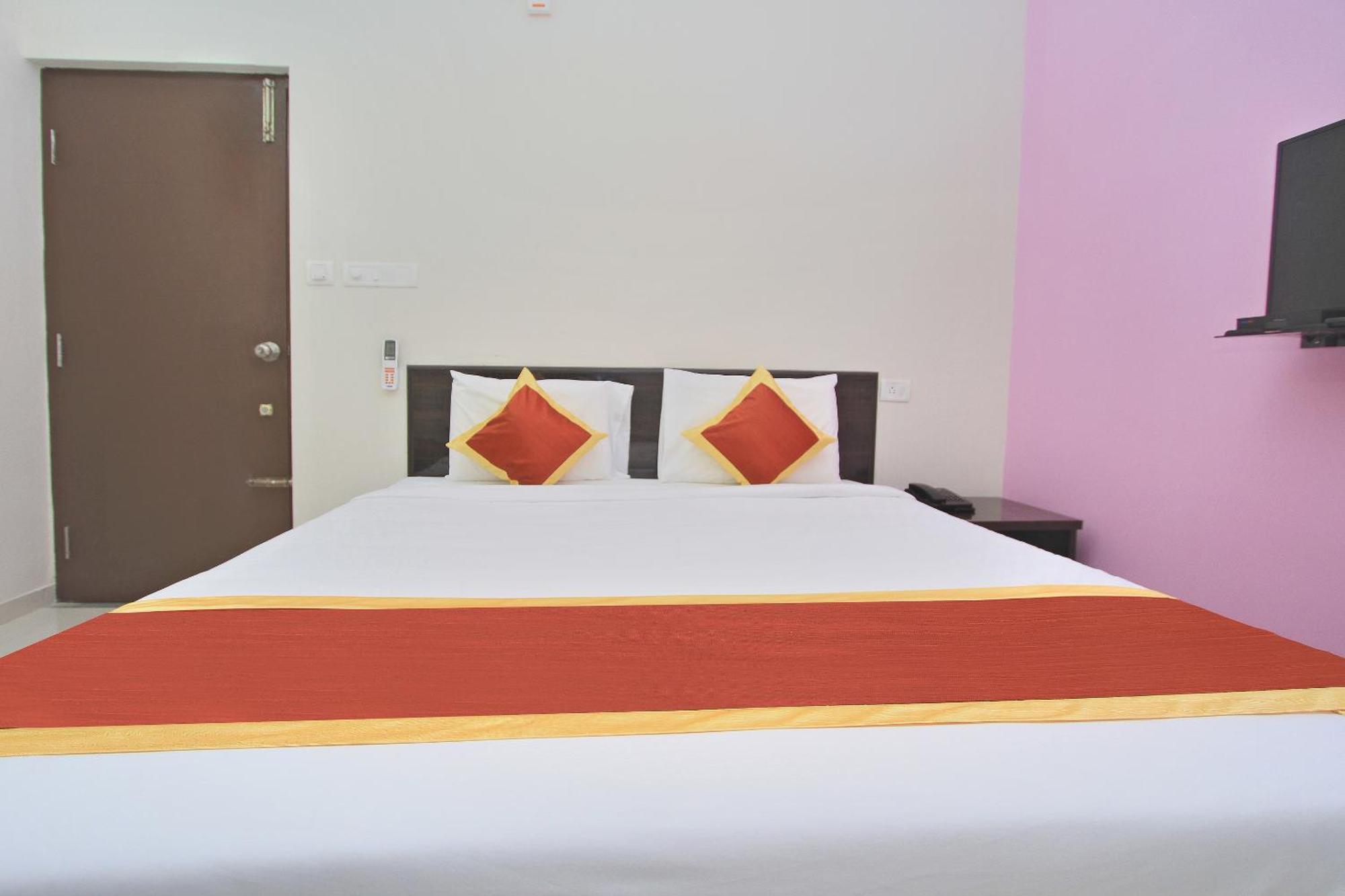 Hotel O Manu Residency Bangalore Esterno foto