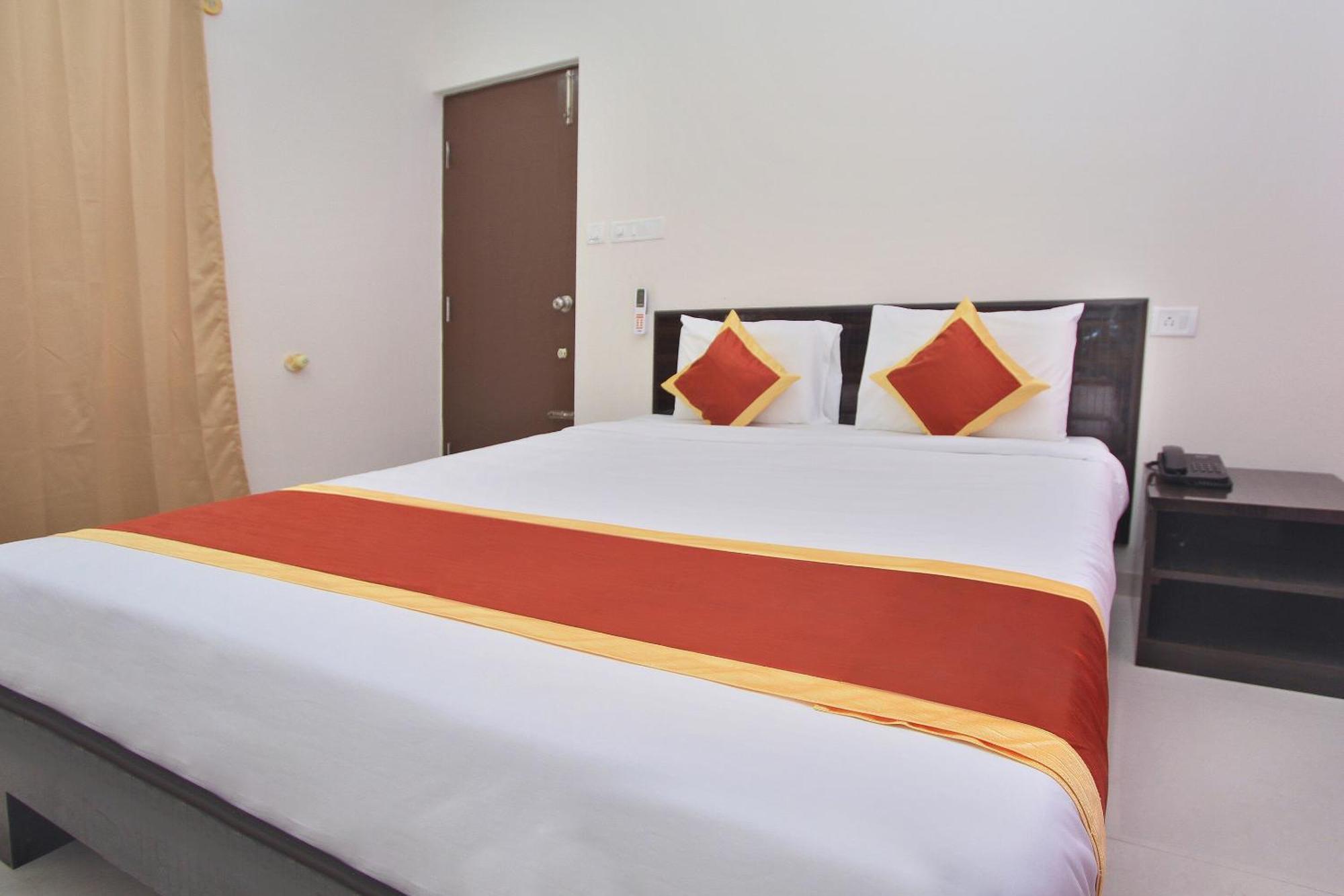 Hotel O Manu Residency Bangalore Esterno foto