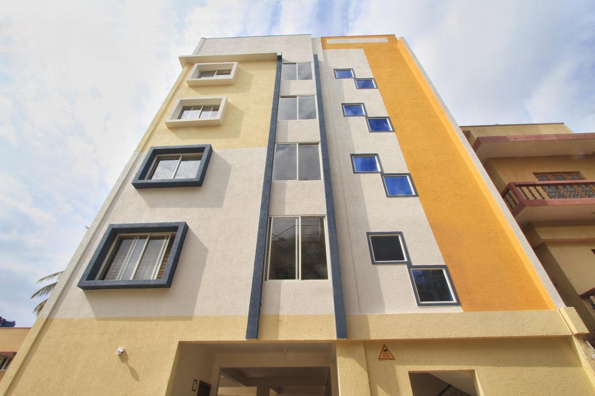 Hotel O Manu Residency Bangalore Esterno foto